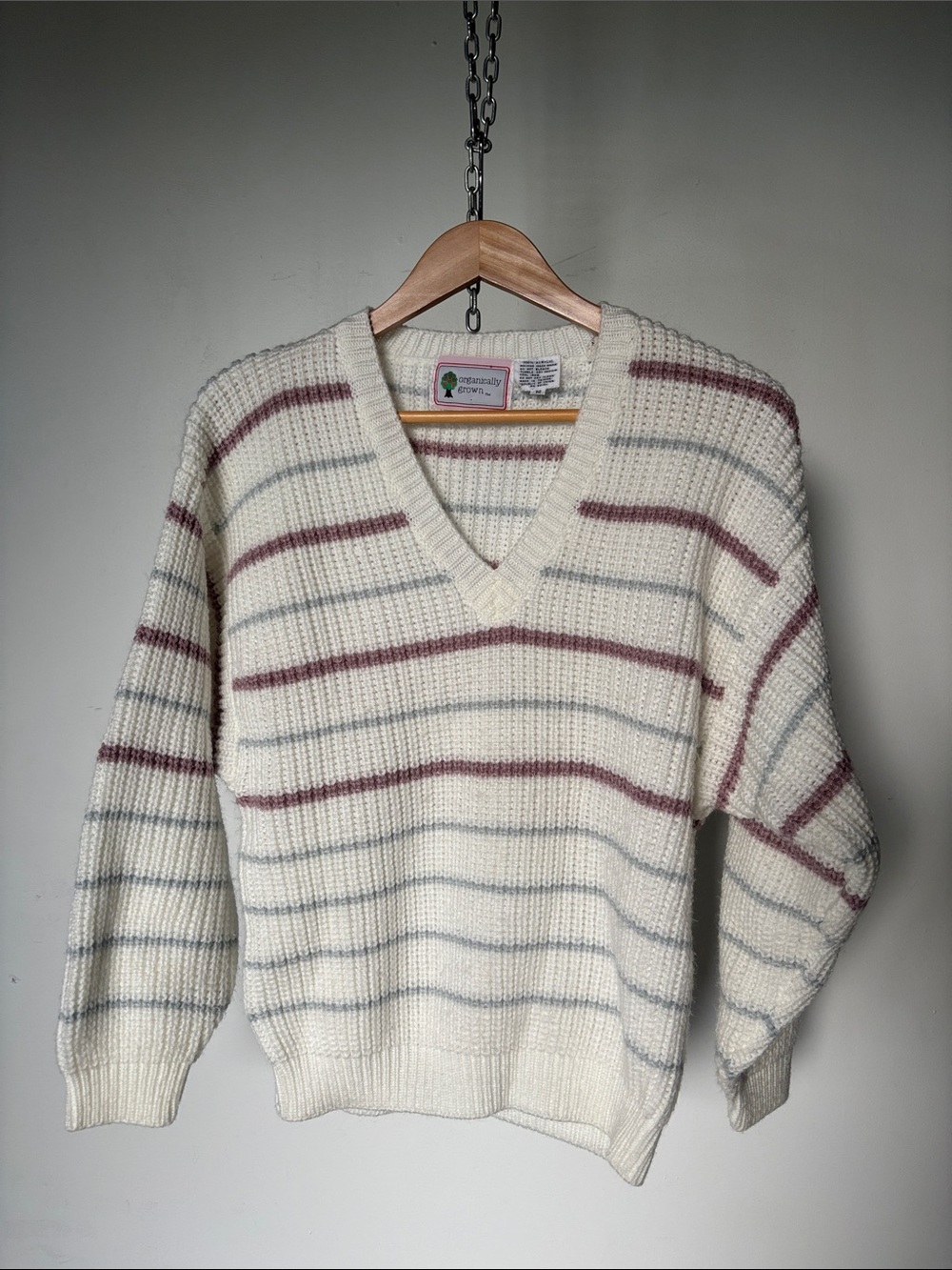Vintage Cream V-Neck Sweater with Mauve and Light Gray Stripes